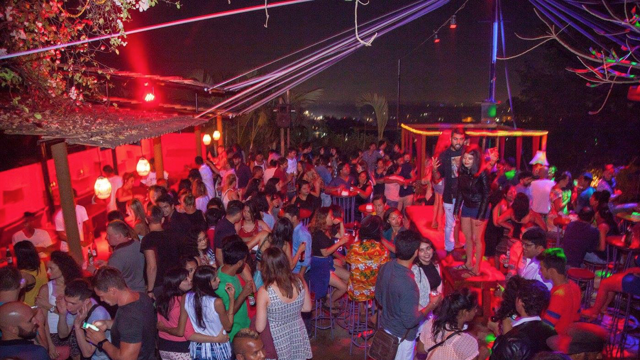 20 Best Places to Party and Eat in Goa - Aertrip blog - Travel Booking App