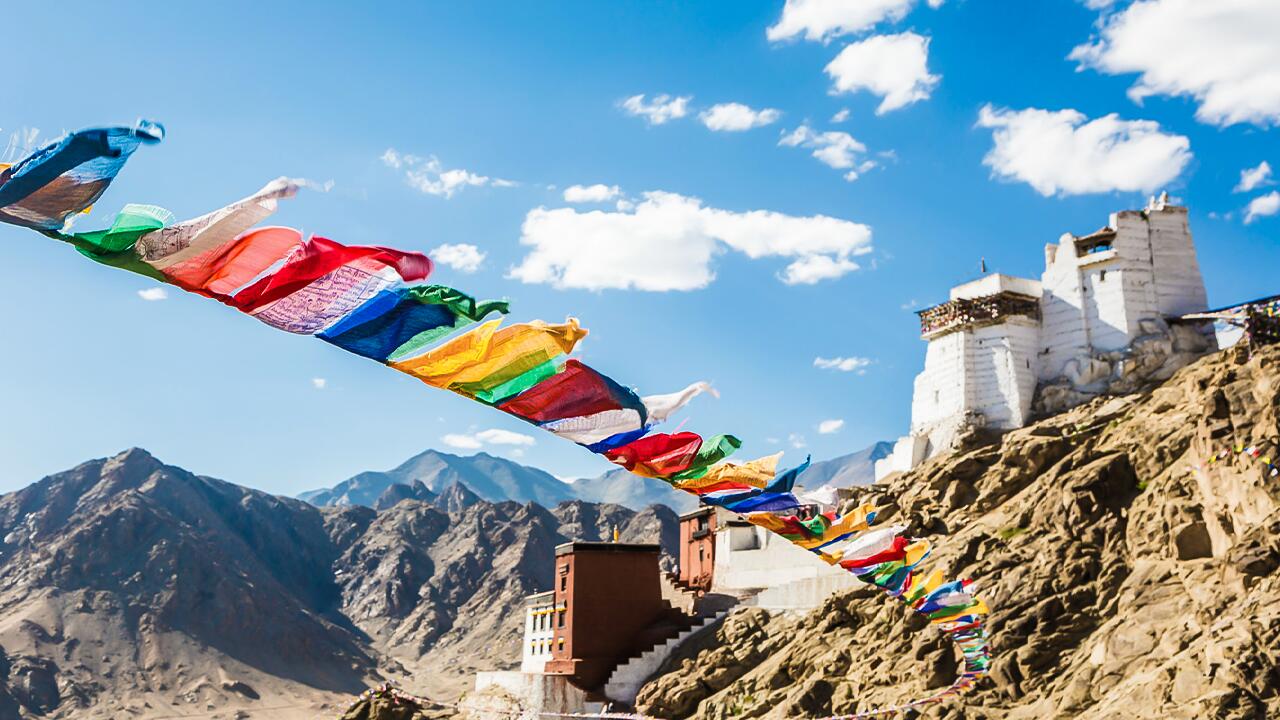 Travel to Leh Ladakh